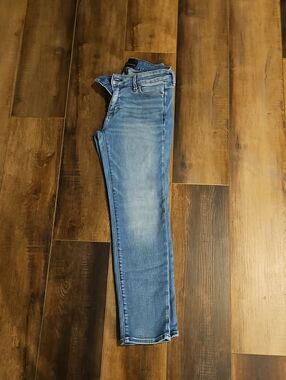 White House Black Market Women's Light Blue Skinny Jeans